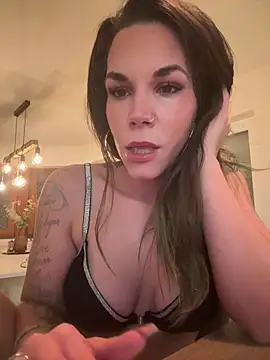 Snapshot of Lady_Knaller chatting on 02.15.26 Lady Knaller online show from 02.15.26