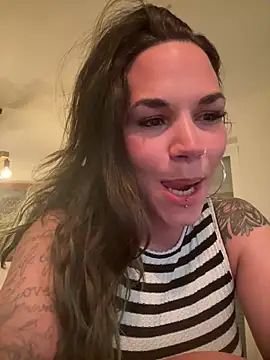 Snapshot of Lady_Knaller chatting on 03.09.26 Lady Knaller online show from 03.09.26