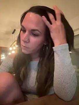 Snapshot of Lady_Knaller chatting on 03.12.26 Lady Knaller online show from 03.12.26