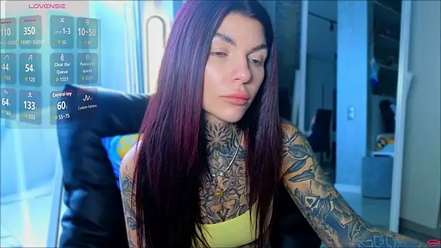 tattooedBabyy online show from 05.04.26