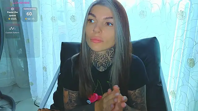 Snapshot of tattooedBabyy chatting on 07.19.26 tattooedBabyy online show from 07.19.26
