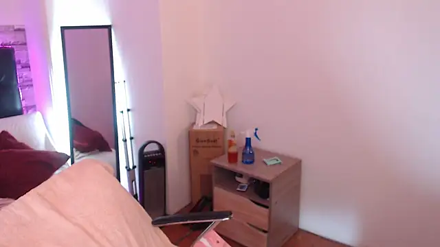 camila delarosa online show from 09.20.25