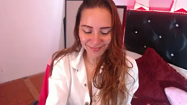 camila delarosa online show from 10.09.25