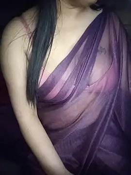 Snapshot of Trezza chatting on 02.10.26 Trezza online show from 02.10.26