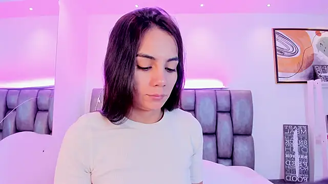 martina mancini online show from 10.18.25