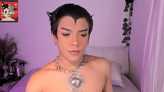 Snapshot of Danigio chatting on 11.01.25 Danigio online show from 11.01.25