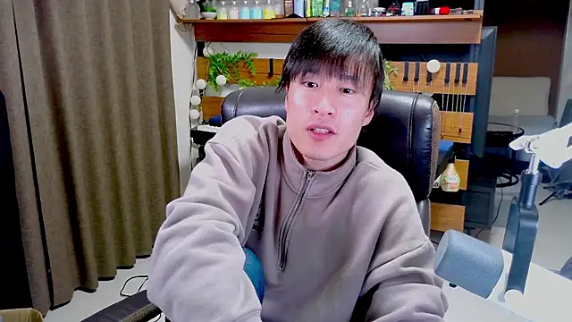 Snapshot of IroManager chatting on 02.08.26 IroManager online show from 02.08.26