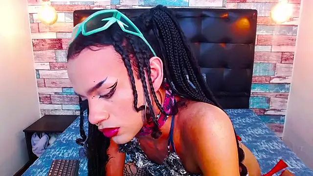 Foxy Ella  online show from 03.19.26