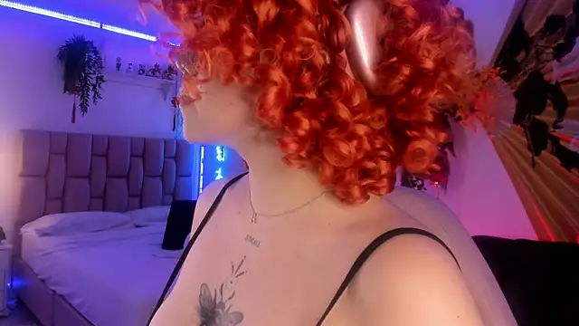 albaismynameX online show from 03.11.25