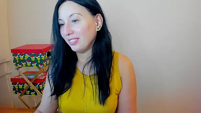 Snapshot of Wife4Cuck chatting on 07.29.26 Wife4Cuck online show from 07.29.26