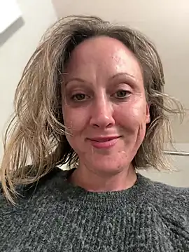 SexyB214 online show from 12.30.24