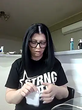 Milf Abigail online show from 03.15.26