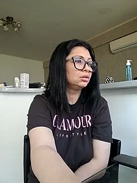 Milf Abigail online show from 06.10.26