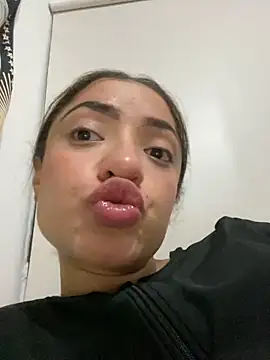 Snapshot of Alicia_ALICIA chatting on 01.16.26 Alicia ALICIA online show from 01.16.26