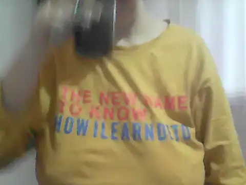 Snapshot of AnaXBerry chatting on 02.17.26 AnaXBerry online show from 02.17.26