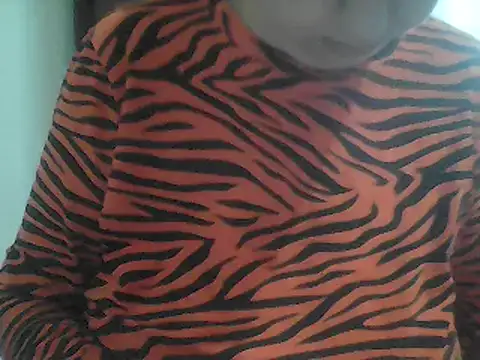 Snapshot of AnaXBerry chatting on 03.13.26 AnaXBerry online show from 03.13.26