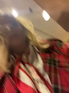 Snapshot of LadyTatiana_Madam chatting on 11.15.25 LadyTatiana Madam online show from 11.15.25