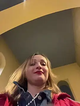 Snapshot of LadyTatiana_Madam chatting on 11.22.25 LadyTatiana Madam online show from 11.22.25