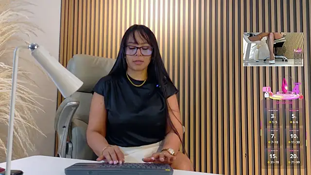 Snapshot of lulu_072 chatting on 06.20.26 lulu 072 online show from 06.20.26