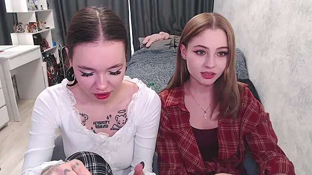 Snapshot of Tessa_Walker chatting on 09.19.25 Tessa Walker online show from 09.19.25