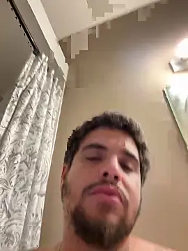 bigitaliandic online show from 02.28.25