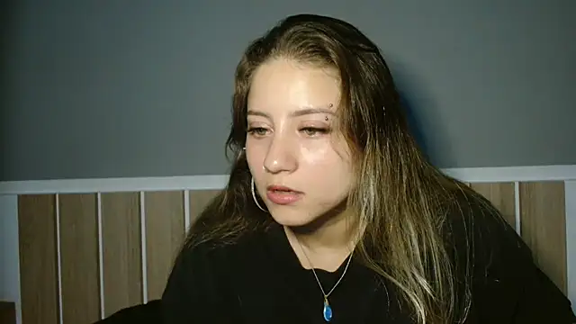 Snapshot of 520_Loirex_741 chatting on 12.22.24 520 Loirex 741 online show from 12.22.24