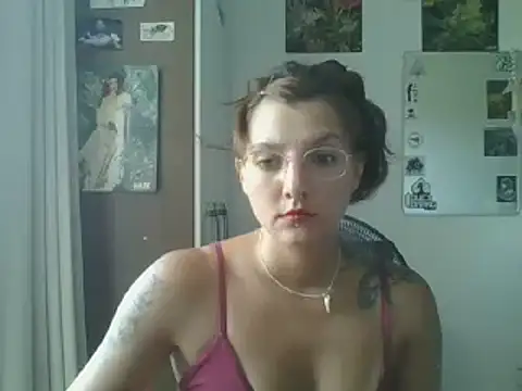 Snapshot of SweetyBabyDemon chatting on 03.07.25 SweetyBabyDemon online show from 03.07.25