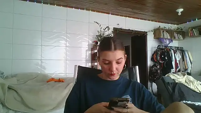 Snapshot of SweetyBabyDemon chatting on 09.16.25 SweetyBabyDemon online show from 09.16.25