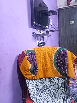 Snapshot of GlassBarge9 chatting on 03.19.25 GlassBarge9 online show from 03.19.25