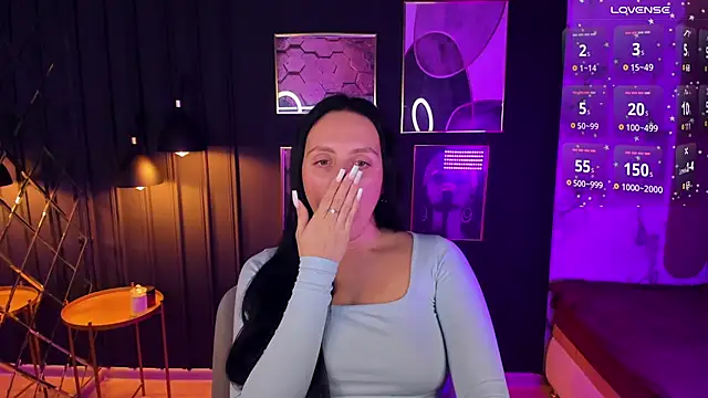 Christy Calypso online show from 12.23.24