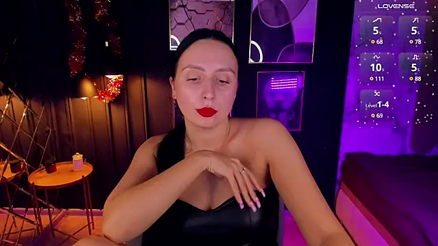 Christy Calypso online show from 12.30.24