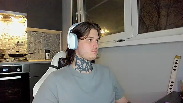 Snapshot of _torfin_ chatting on 12.06.24 torfin online show from 12.06.24