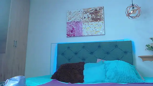 Kim clark1 online show from 01.15.25