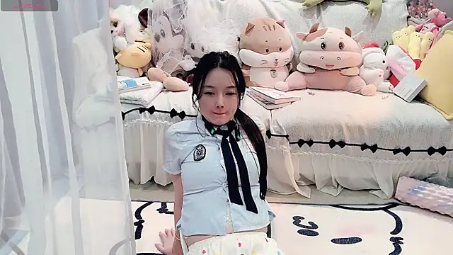 AKiKi711 online show from 04.30.26