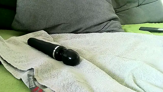 Snapshot of Steffitofuck chatting on 06.17.26 Steffitofuck online show from 06.17.26