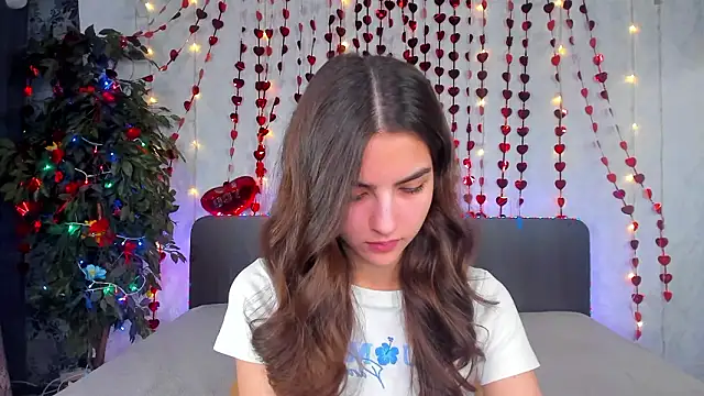 Snapshot of Milana_Crystal_ chatting on 02.24.26 Milana Crystal online show from 02.24.26