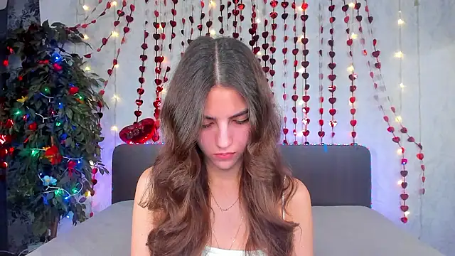 Snapshot of Milana_Crystal_ chatting on 02.25.26 Milana Crystal online show from 02.25.26