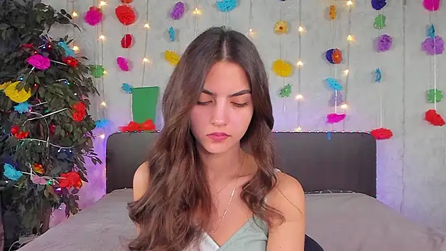 Snapshot of Milana_Crystal_ chatting on 03.20.26 Milana Crystal online show from 03.20.26