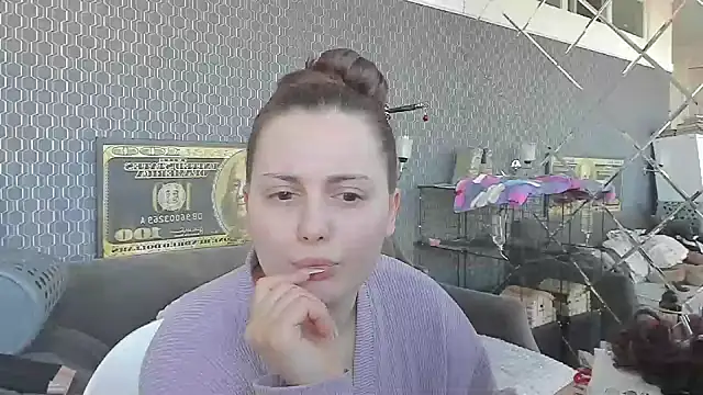 Snapshot of _extraterrestrial_ chatting on 03.06.26 extraterrestrial online show from 03.06.26
