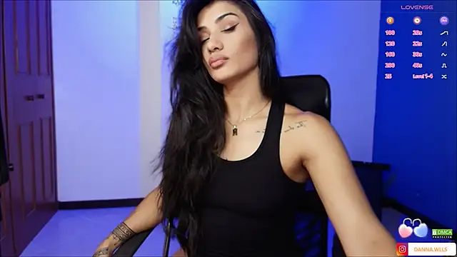 Dannawells online show from 12.07.24