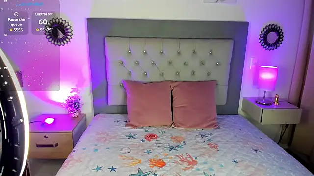 Kylie2211 online show from 01.15.25