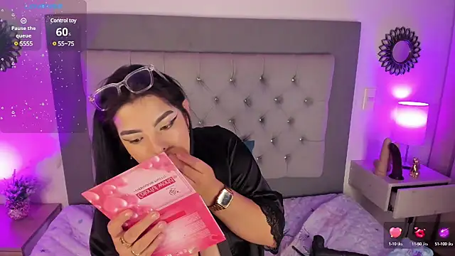 Kylie2211 online show from 02.14.25