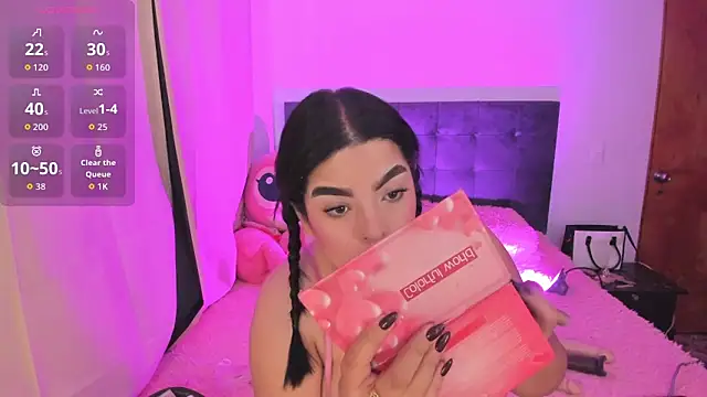 Kylie2211 online show from 05.09.26