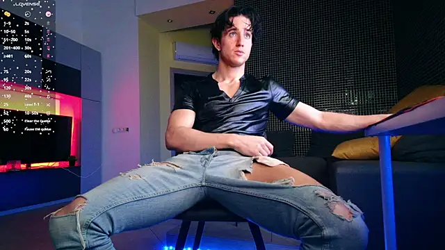 ChristianLevine  online show from 06.07.26