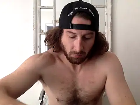 Snapshot of sirchubster chatting on 02.13.26 sirchubster online show from 02.13.26