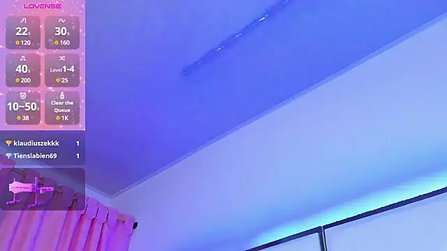 SarayRoyse online show from 02.06.25