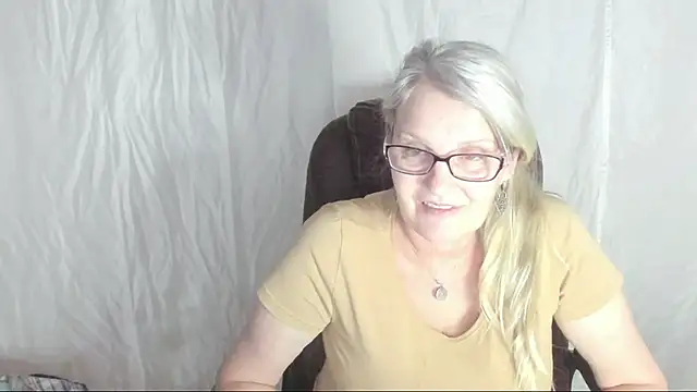 irinamaux online show from 03.05.25