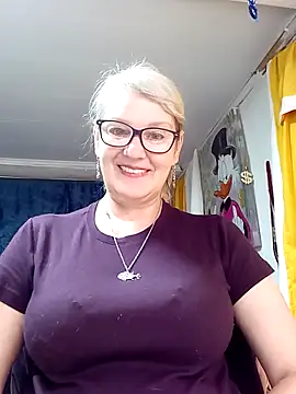 irinamaux online show from 05.04.26