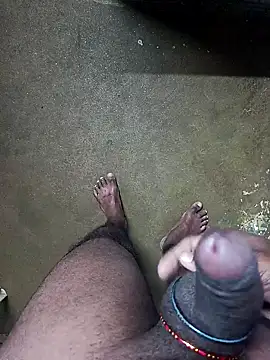 Snapshot of mr_slim_body chatting on 12.05.24 mr slim body online show from 12.05.24