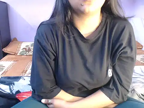 Freya nia online show from 12.27.24